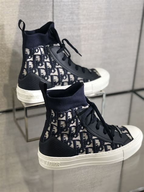 dior high top sneakers outfit